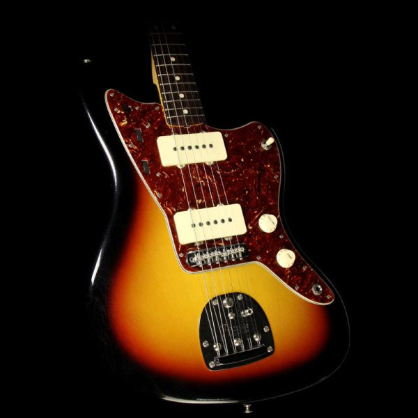 Used 2015 Fender Custom Shop  62 Jazzmaster Closet Classic Electric Guitar 3-Tone Sunburst Fashion